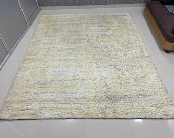 Hand Knotted White Moroccan Wool Rug: 8x10 FT Living Room Carpet