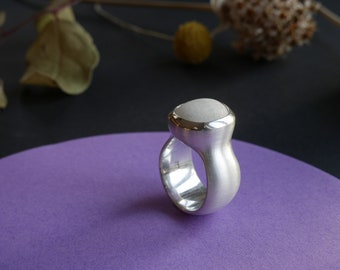 Unique Statment Ring Silver with white pebble