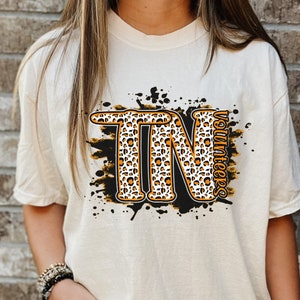 Tennessee Vols Tshirt, leopard tn volunteers sports tee, gift for vols fan, plus size 3x 4x 5x Unisex Jersey Short Sleeve Tee