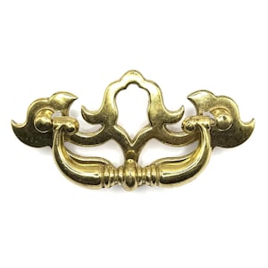 Chippendale Keyhole Style Brass Colored Vintage 3" at Center Over 4" Total Length