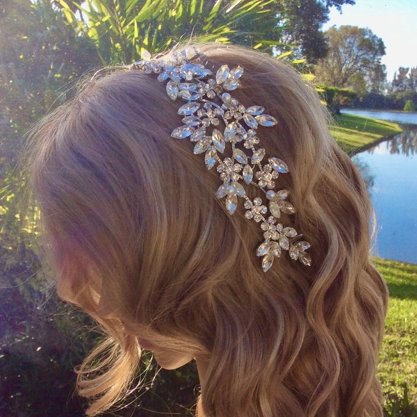 Crystal Wedding Hair Comb, Boho Bridal Hair Accessory,  Rhinestone Crystal Hair Vine, Bridal Wedding Silver Comb