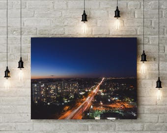 Canvasafdruk, centrum van Toronto bij nacht, stadsgezicht kunst aan de muur, stedelijke nachtscène, woondecoratie, uitgerekte matte canvasafdruk, 25"