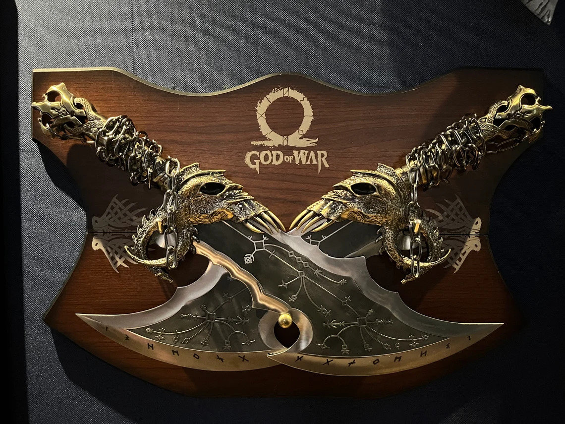 God Of War Chains Of Olympus Weapons