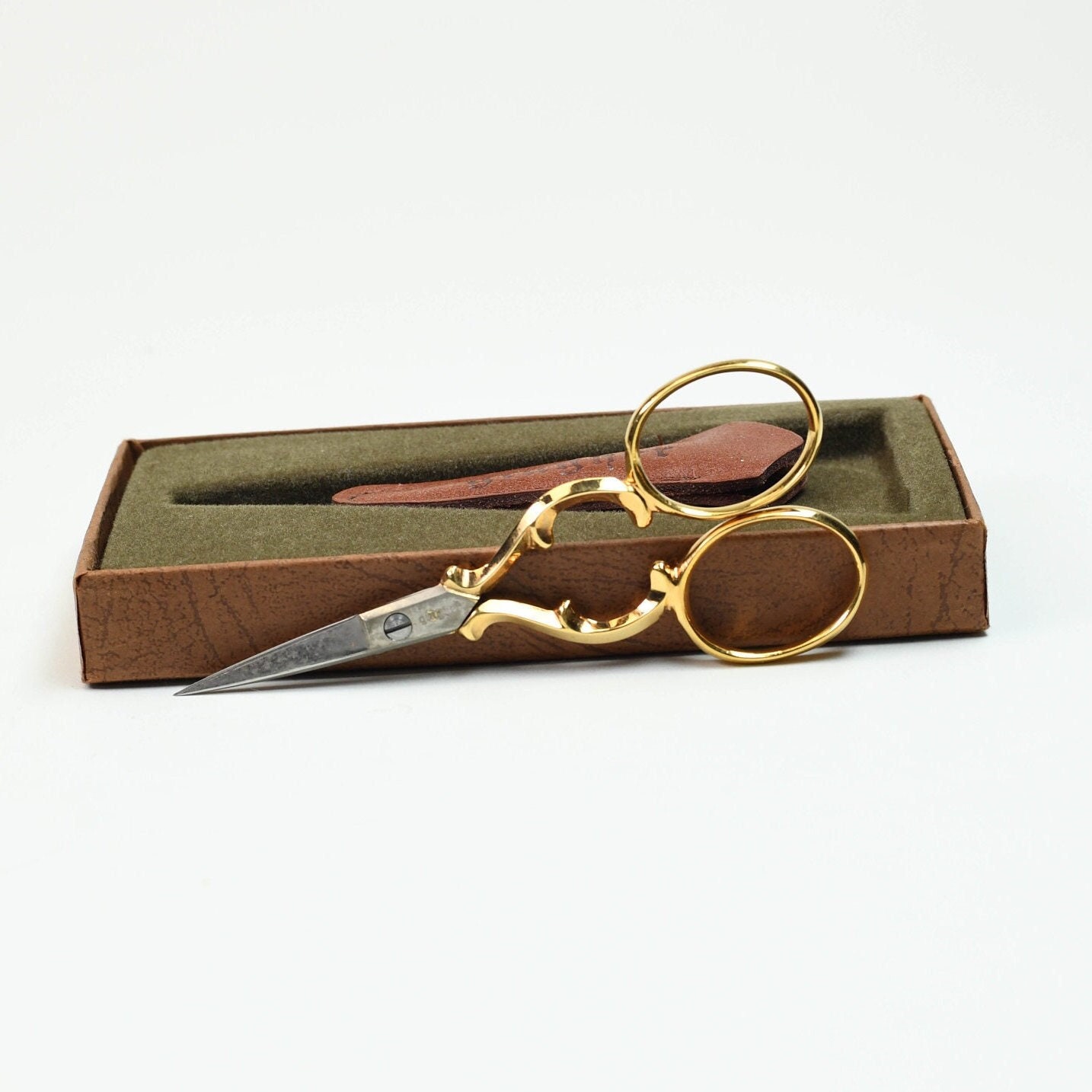 Bird Scissors. Embroidery Shears. Gold Stork Scissors. Crane/heron Scissors.  Fine Point/tip Blade. Sewing Kit. Antique Inspired. Travel Size 