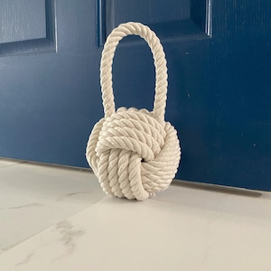 Monkey Fist Seil Türstopper, rustikaler Türstopper, nautischer Türstopper, nautisches gewichtetes Dekor, 2 kg Türstopper, nautisches Dekor, Türstopper an der Küste