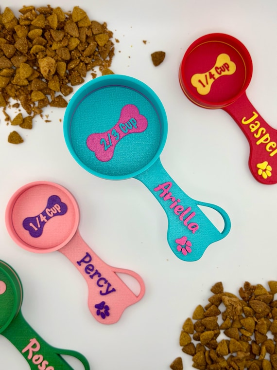 Personalized Dog Food Scoop - Custom Measuring cup - Gift for new puppy - Kibble Scoop - Scooper