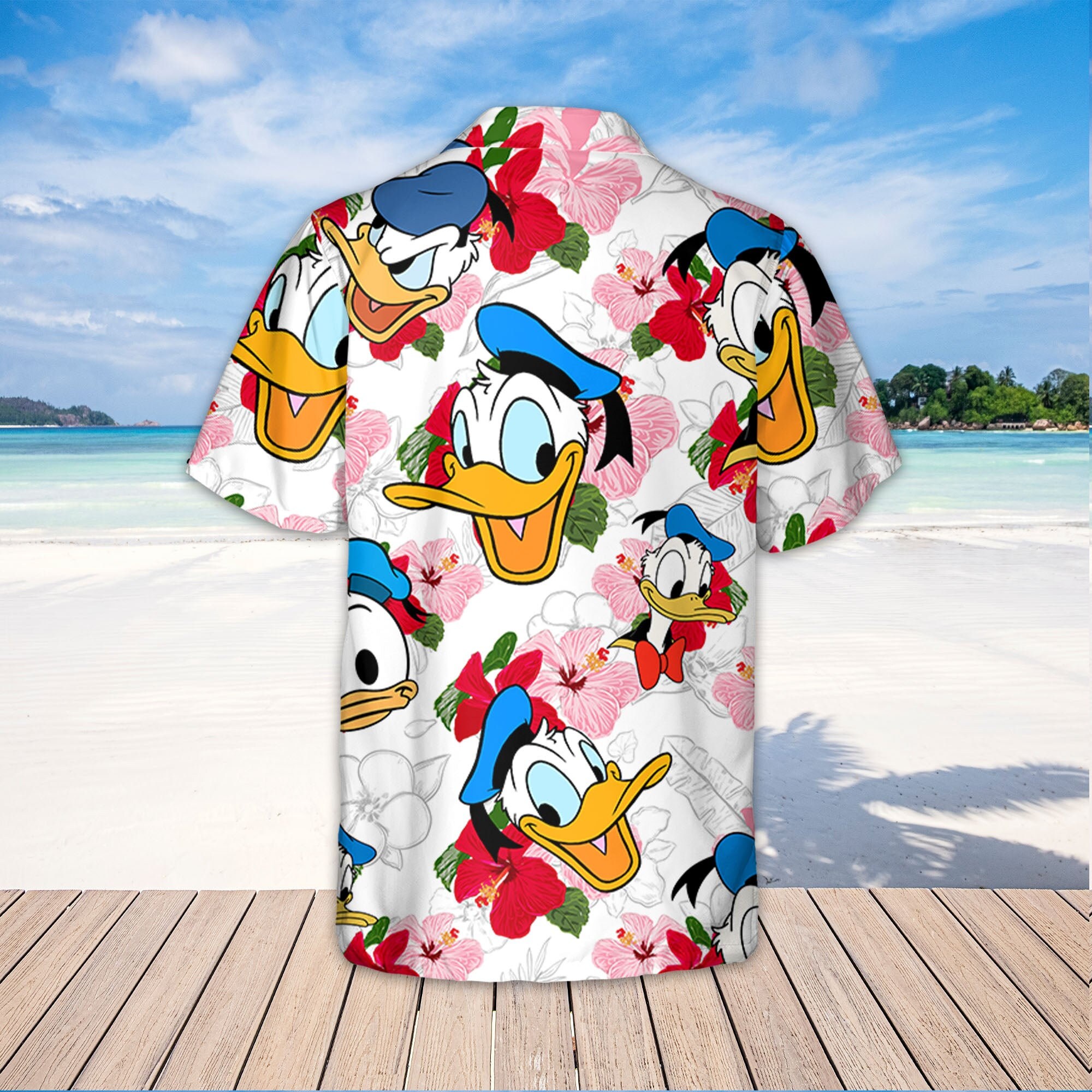 Donald duck sales hawaiian shirt