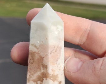 Super Pastel Green Flower Agate Tower U-C with design window