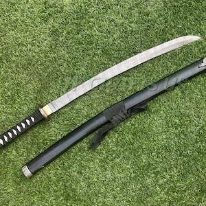 Handmade Damascus Katana Sword, Personalized Sword, Engraved Sword, SHARP Blade Katana Practice Samurai Sword w/ Crane Tsuba and Scabbard.