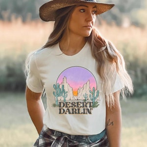 Cute Western T-shirt, Desert Darlin&#39; Shirt, Cowgirl Style