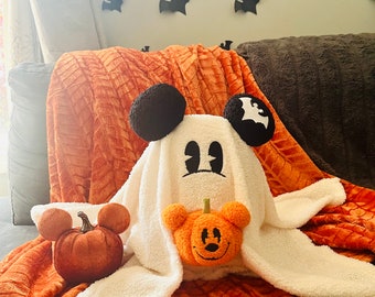 READY TO SHIP  Magical Ghost Halloween pillow   -