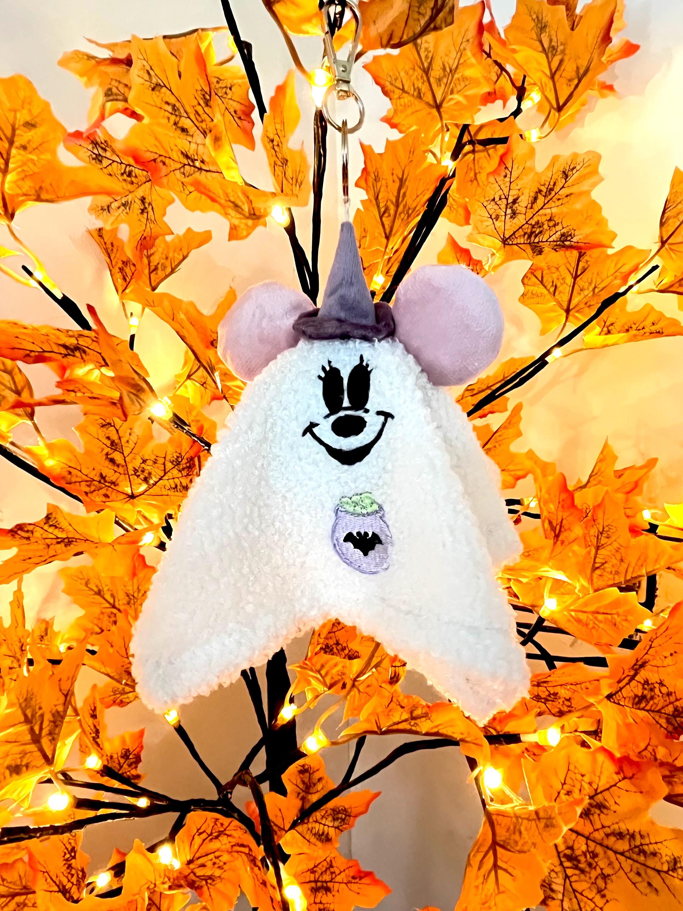 Minnie Witch Ghosty Keychain - ready to ship