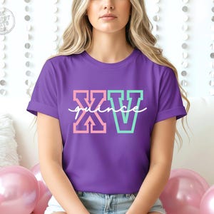 Puede incluir: Un letrero de madera r&uacute;stica con el texto "Welcome to our home" en letras blancas. El letrero presenta un acabado envejecido y un dise&ntilde;o simple y acogedor, perfecto para la decoraci&oacute;n de la entrada.