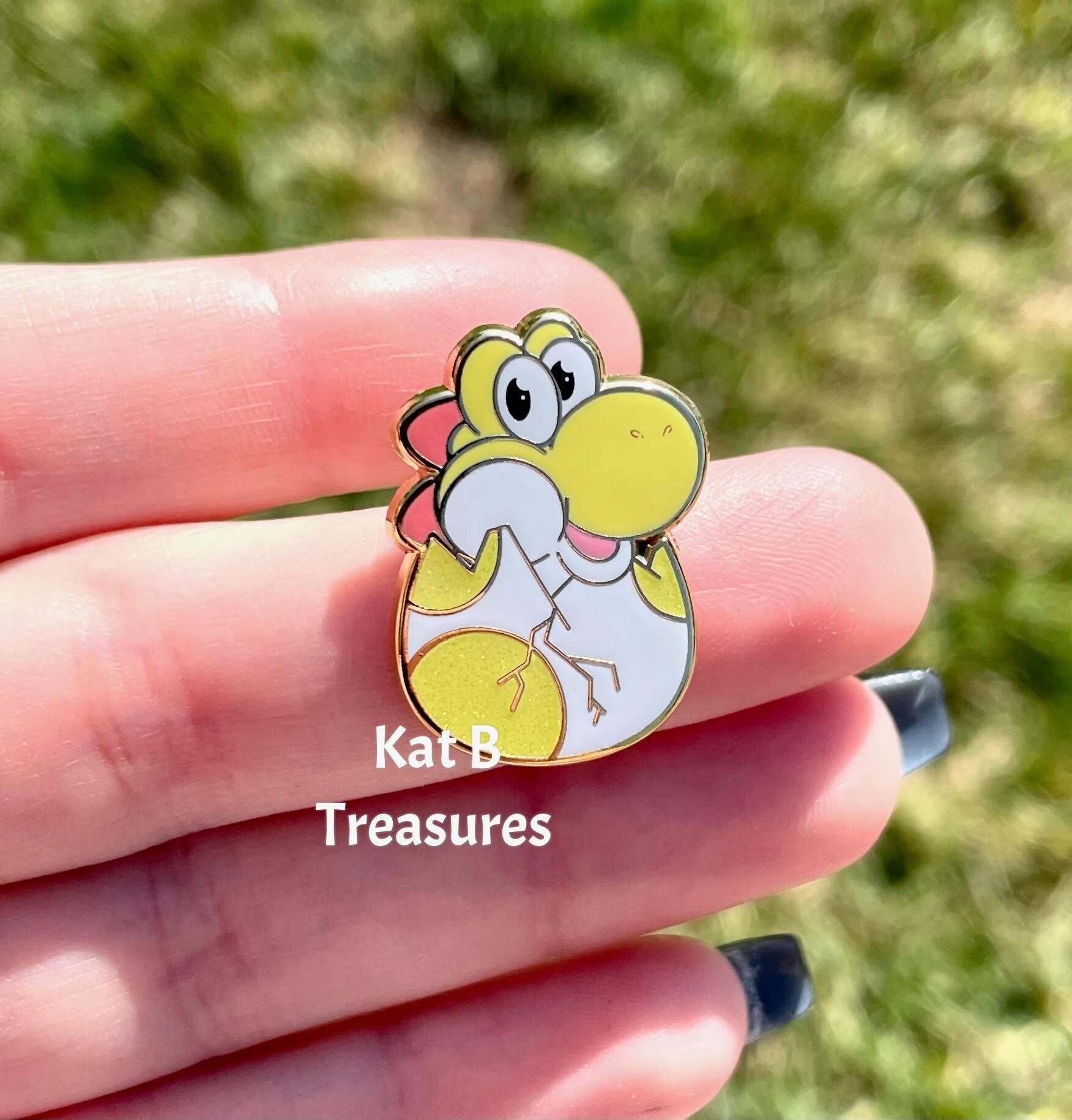LE 20 Light Yellow Baby Yoshi GLITTER Pin - Etsy