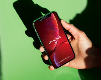 iPhone XR/XS Mockup: Editable PSD Smart Object (Instant Download)