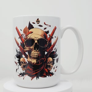 Tazza da caffè con teschio di samurai: spade rosse, tazza personalizzata da 15 once