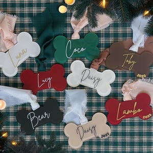 Op maat gemaakt acryl hondenbotornament: gepersonaliseerd kerstornament, kouslabel en hondencadeau