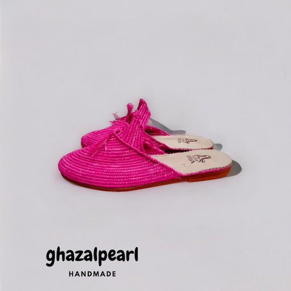 Handmade Moroccan women's shoe made of  raffia; Women's open toe shoes made of handmade pink raffia; moroccan raffia