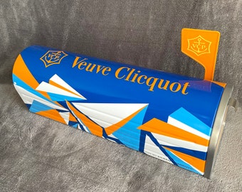 CLICQUOT ROSE GIFT BOX VAP – Wine Chateau