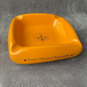 Rare Veuve Clicquot Ashtray Ceramic France Vintage Engraved Manufacture Villenauxe