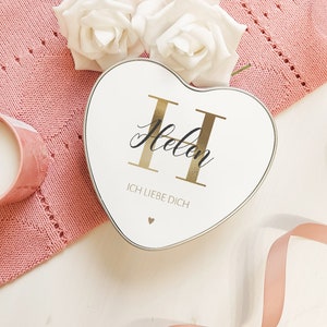 Personalized chocolate box &quot;I love you&quot; | Valentine&#39;s Day gift for chocolates or cookies | Heart box gift idea with initials