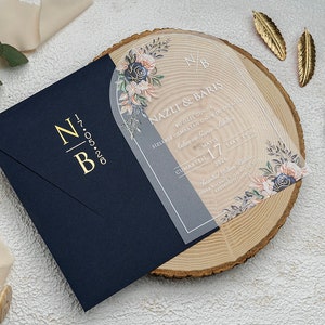 Marineblauer Umschlag, Rosen-Rahmen-Einladung, Tagesmuster-farbiges Design, benutzerdefiniertes Siegel-Design, Hochzeitseinladung, Quinceanera-Einladung