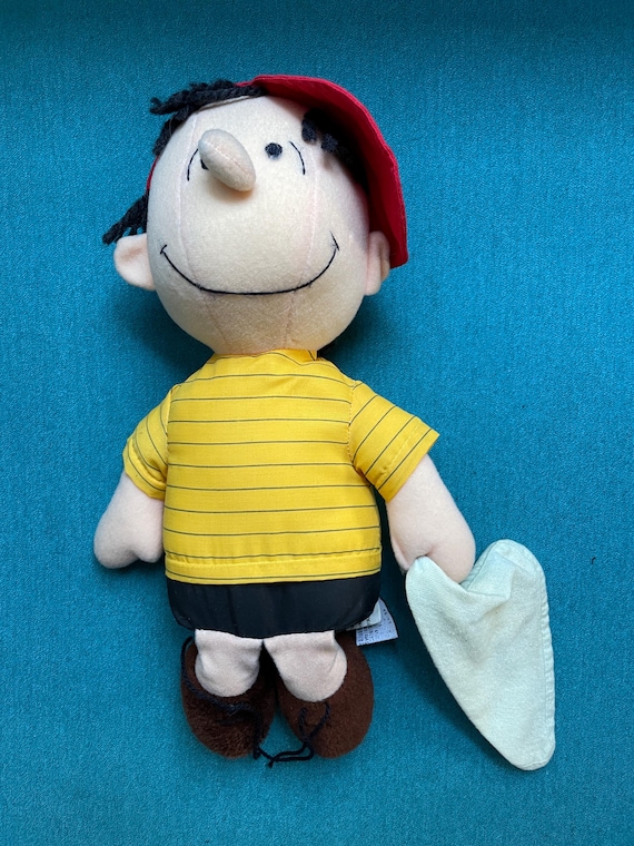 PEANUTS LINUS フェルトタペストリー イエロー Vintage 1980's Linus Van Pelt Plush Toy From the Peanuts Comic