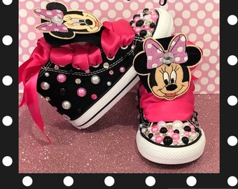 pink minnie mouse vans