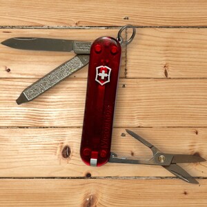 Knife Macgyver Season Macgyver Victorinox What Knife Does