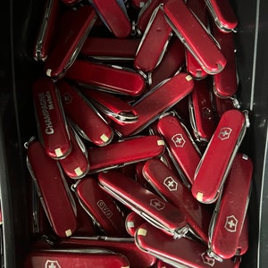 Victorinox, Swiss Army Classic SD, 58mm, used, Red, pocket knife, 7 tools, scissors, file, SAK, red handles, birthday or holiday gift