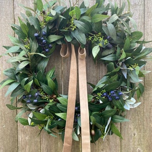 Eucalyptus Olive Wreath, Greenery and Blueberries, Farmhouse Style, Everyday Wreath, Wedding Gifts, Modern Cottage Decor, Front Doors Wreath