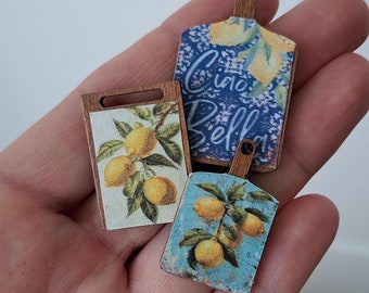 Miniature Dollhouse Kitchen Cutting Board: 1/12 Scale Home Decor