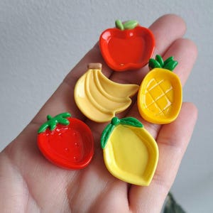 1:12 Miniature Dollhouse Fruit Plate Bowl Serving Plates Table Ware Dining Plate Home Decoration Dolls House Miniature Scene 1/12th Scale