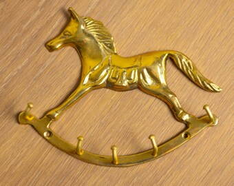 Achetez chat en fer a cheval neuf - revente cadeau, annonce vente à