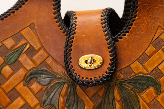 Vintage 80s Tooled Leather Handbag / Handmade Han… - image 5