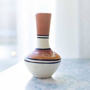 Vintage Southwestern Style Bud Vase / Handmade Signed Navajo Pottery