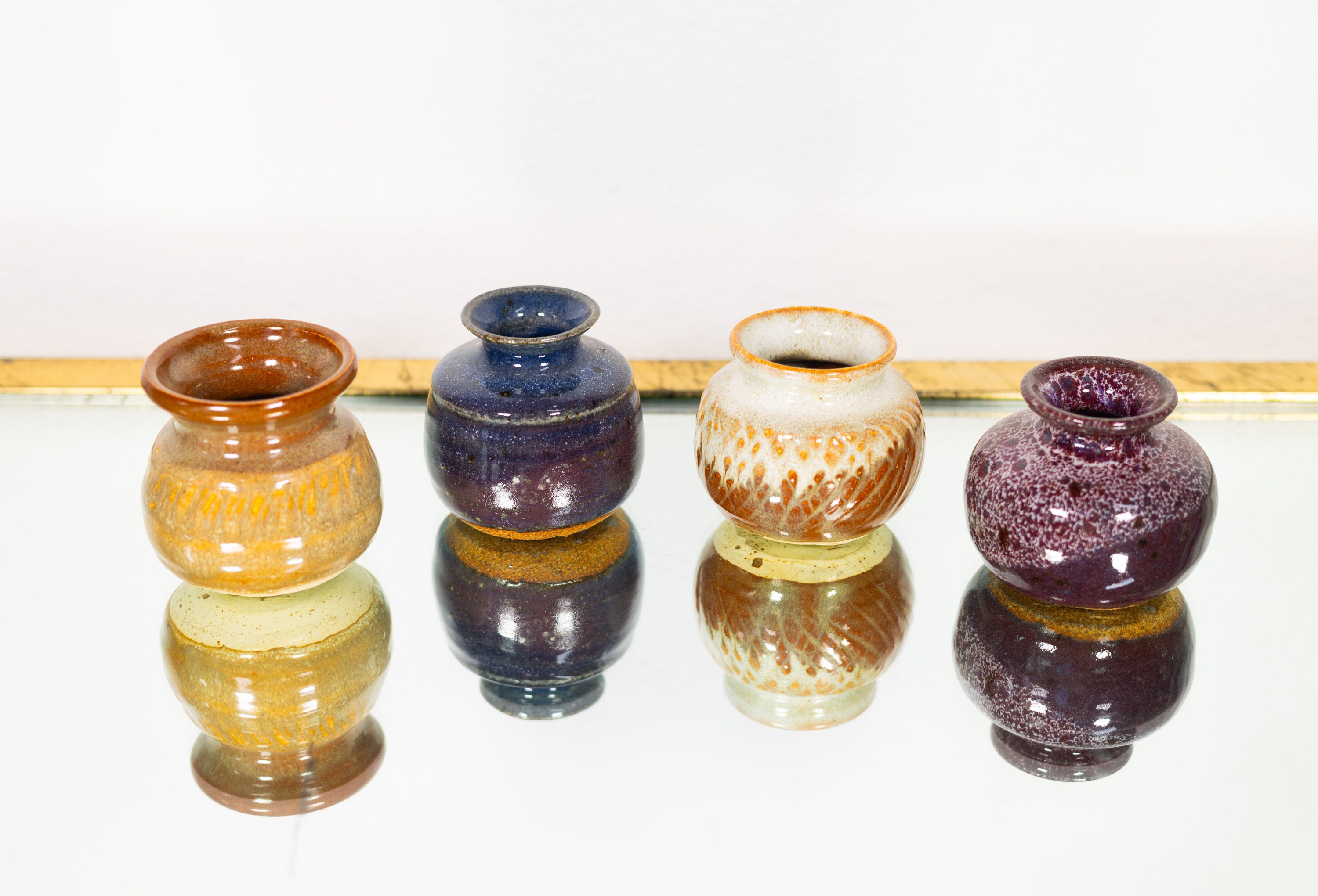 ヴィンテージ陶器の花瓶 小さな手作りの釉薬をかけた鉢の