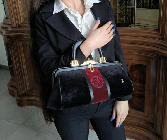 Bagonghi by Roberta From Camerino - Etsy