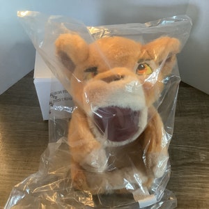 Vintage Simba from Disney&#39;s Lion King 10” Plush Hand Puppet. Never opened, still in sealed bag. Like new. Fun for lion king fans. 1 owner.