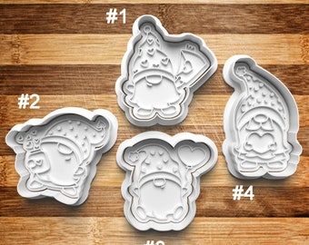 Valentine Gnome Cookie Cutter | Cookie Stamp | Cookie Embosser | Cookie Fondant | Clay Stamp | Heart | love | Clay Jewelry Cutter | Love