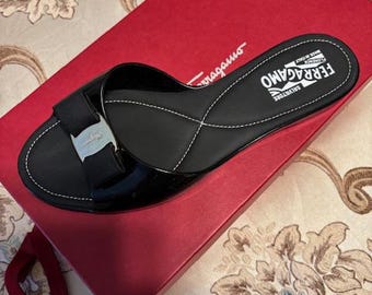 Women's Slip on Sandals