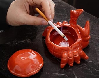 Coastal Crab Ashtray with Lid | Decorative Ceramic Cigar Holder