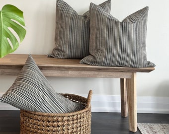 Cojín de rayas crepusculares de 30 x 60 cm (12 x 24 pulgadas) – Funda de cojín tapizada a mano