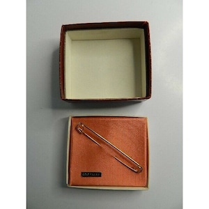 New Vintage Gold Filled Broach Pin