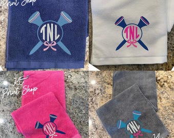 Monogrammed Golf Towel, Womens Golf Towel, Personalized Golf Gift, Golf Towel, Golf Gift, Womens Golf Gift, holiday gift, embroidered towel