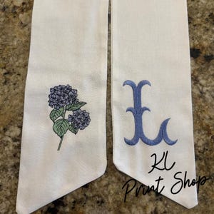 Monogrammed Hydrangea Wreath Sash, Spring wreath Sash, Front Door Bow, Spring Wreath Sash, Housewarming Gift, Mothers Day Gift, Embroidered