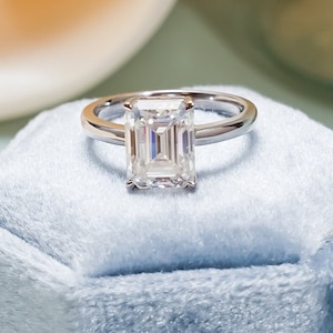 Solitaire Emerald Cut Moissanite Engagement Ring with Bar/ 9K/14K/18K Solid Gold Promise Ring for Women/ Minimalist Ring/ Anniversary Gift