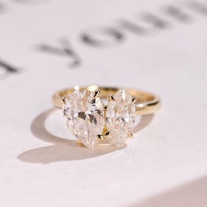 9K / 14K / 18K Solid Gold Toi et Moi Pear & Marquise Moissanite Verlobungsring / Zweistein-Ehering / Doppelsteinring / Weihnachtsgeschenk
