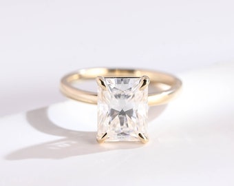 Radiant Cut Moissanite Engagement Ring/ 9K/14K/18K Solid Gold Promise Ring for Women/ Anniversary Gift/ Christmas Gift for Her