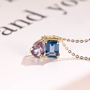 Toi et moi Pear Alexandrite & Emerald Cut Blue Topaz Pendant Necklace, Solid Gold Two Stone Chain Necklace, Valentine&#39;s Day Gift for Women